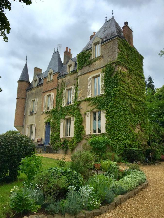 France Petit Chateau Loué Εξωτερικό φωτογραφία